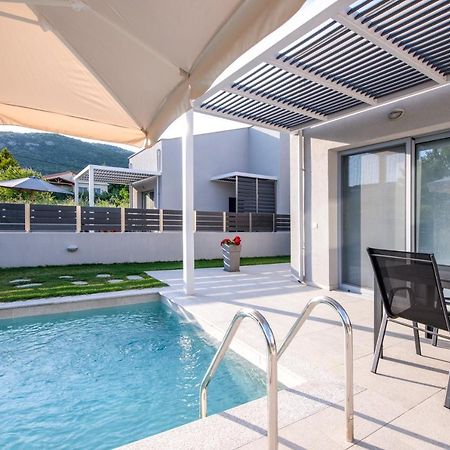 Ag Luxury Villas, Iraklitsa Nea Iraklitsa ภายนอก รูปภาพ