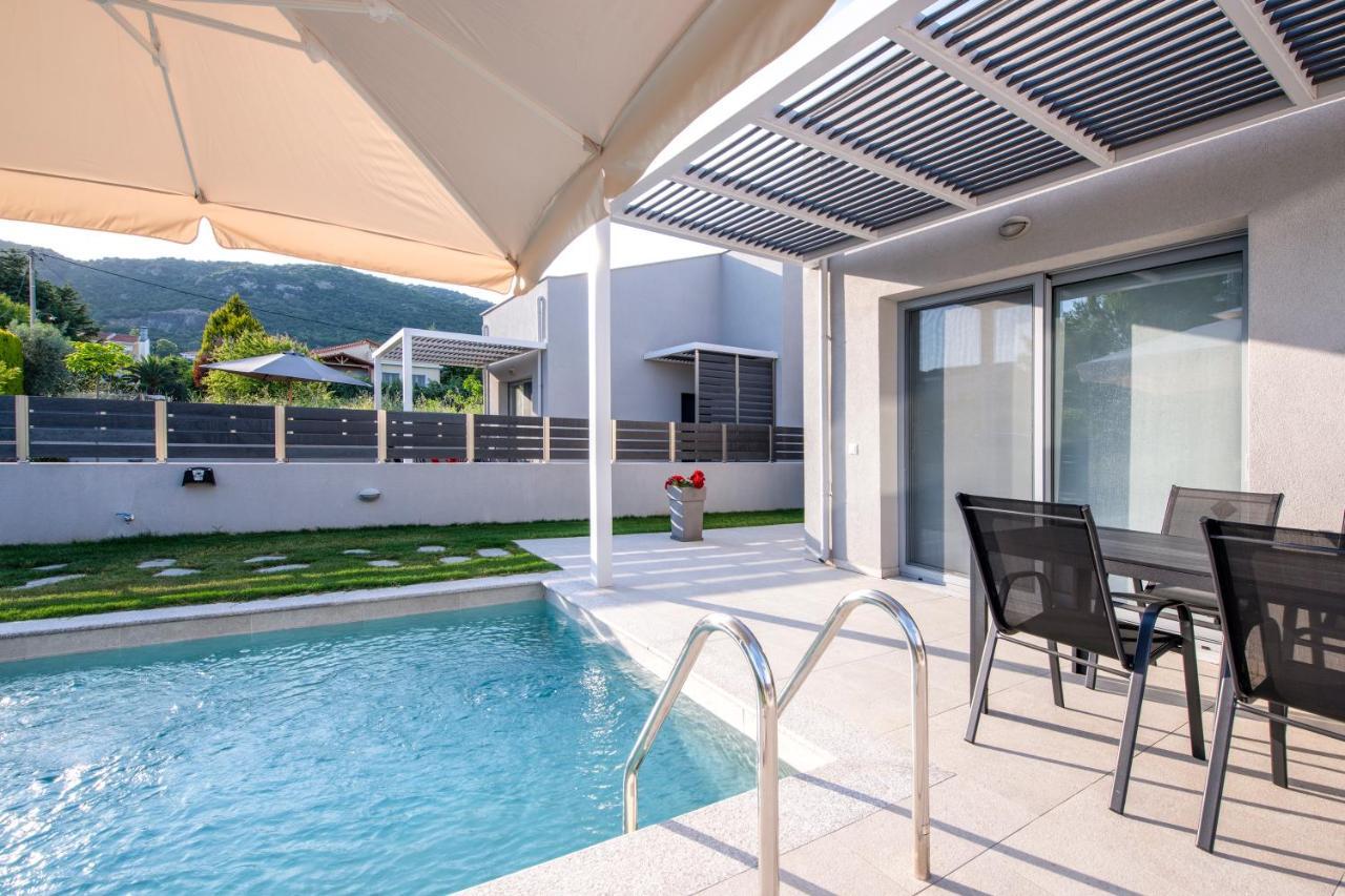 Ag Luxury Villas, Iraklitsa Nea Iraklitsa ภายนอก รูปภาพ